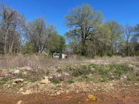 1850 N Hilton Ave, Springfield, MO 65802 photo 5