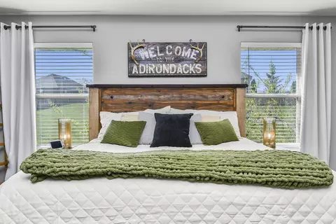 Bedroom - 4336 E Hidden Oak Ct, Springfield, MO 65802 photo 4 of 6