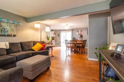 Living - 3168 S Ferguson Ave, Springfield, MO 65807 photo 2 of 2