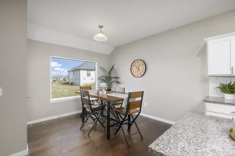 810 E Crew Dr, Nixa, MO 65714 photo 12
