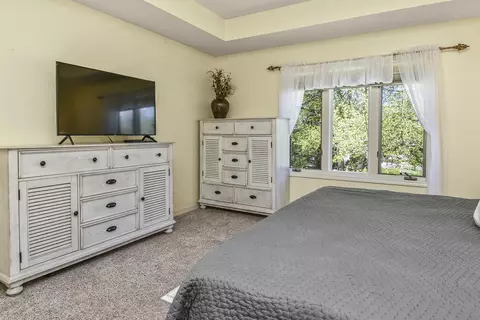 Bedroom - 142 Oxford Ln, Branson, MO 65616 photo 3 of 5
