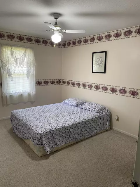 Bedroom - 105 N Estes St, Nixa, MO 65714 photo 2 of 4