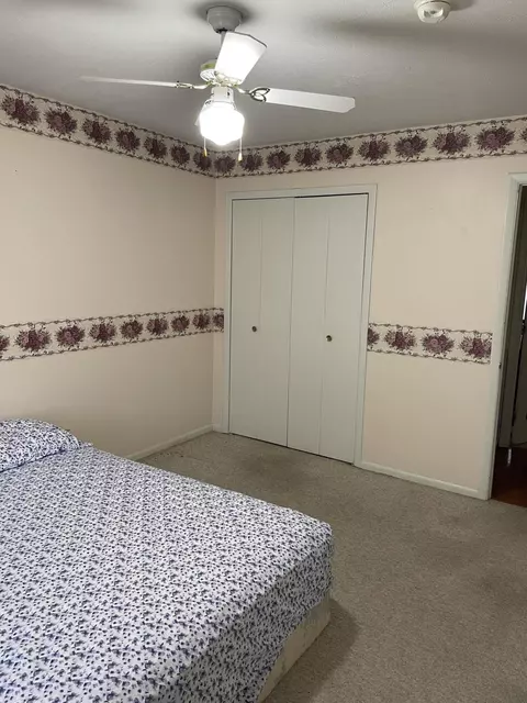 Bedroom - 105 N Estes St, Nixa, MO 65714 photo 3 of 4