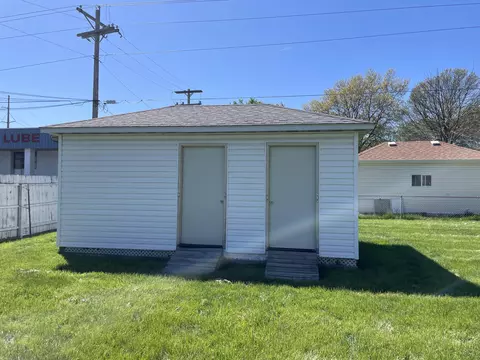 Exterior - 105 N Estes St, Nixa, MO 65714 photo 13 of 13