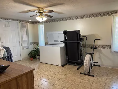 Kitchen - 105 N Estes St, Nixa, MO 65714 photo 3 of 3