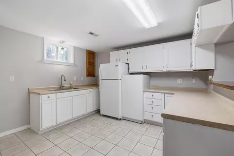 Kitchen - 913 S Nicholas Rd, Nixa, MO 65714 photo 1 of 7