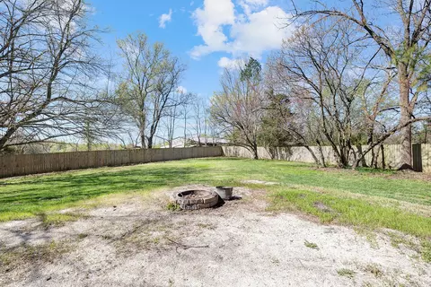 Exterior - 913 S Nicholas Rd, Nixa, MO 65714 photo 30 of 32