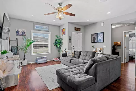655 N Montego St, Nixa, MO 65714 photo 5