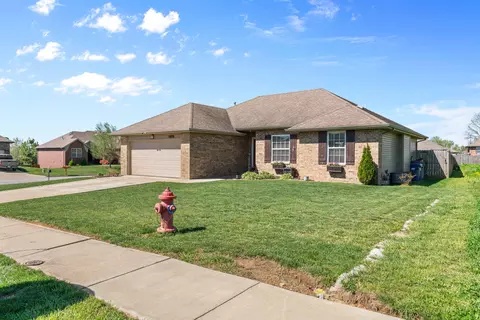 655 N Montego St, Nixa, MO 65714 photo 3