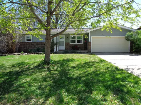 710 W Greenwood St, Springfield, MO 65807