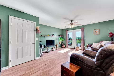 295 Toni Ln #D, Branson, MO 65616 photo 4