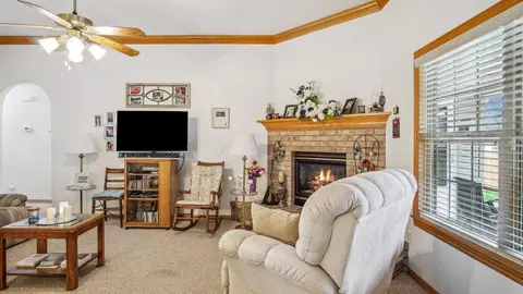 4000 W Rosebrier St, Springfield, MO 65807 photo 7