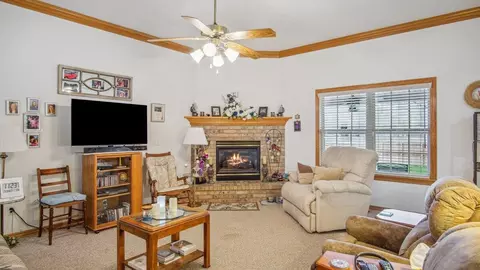 4000 W Rosebrier St, Springfield, MO 65807 photo 5
