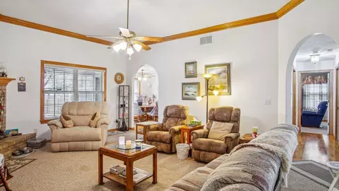 4000 W Rosebrier St, Springfield, MO 65807 photo 9
