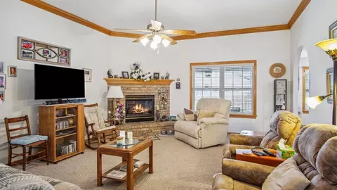 4000 W Rosebrier St, Springfield, MO 65807 photo 6