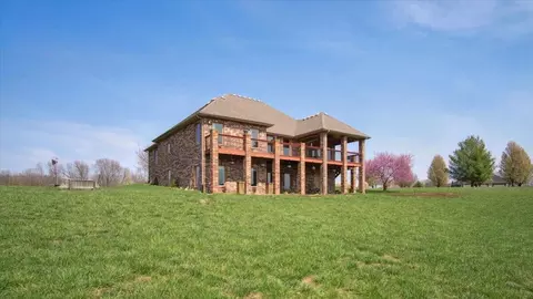 Exterior - 2076 W River Wood Dr, Nixa, MO 65714 photo 13 of 13