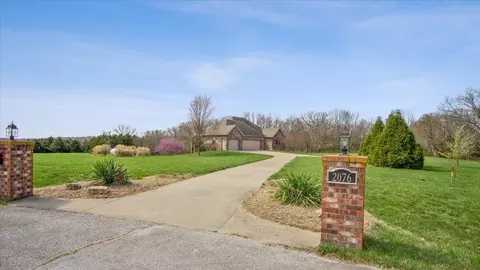 Exterior - 2076 W River Wood Dr, Nixa, MO 65714 photo 3 of 13