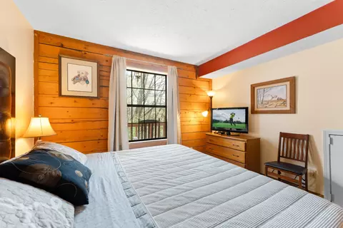 Bedroom - 5 Cabin Ct #1, Branson, MO 65616 photo 2 of 6