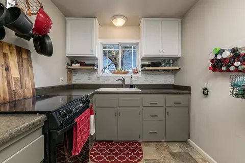 417 Harrison St, Nixa, MO 65714 photo 11