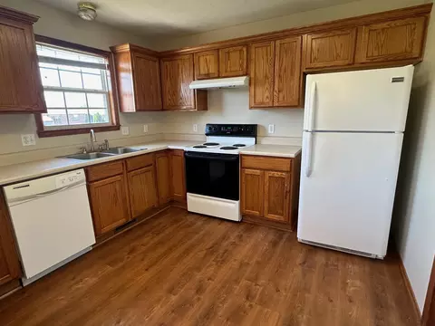 508 Silverleaf Ln, Willard, MO 65781 photo 3