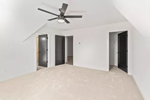 Bedroom - 989 E Valley Trail Dr, Republic, MO 65738 photo 4 of 4