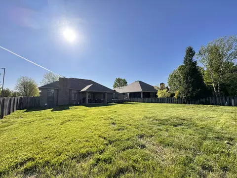 2435 W Dearborn St, Springfield, MO 65807 photo 23