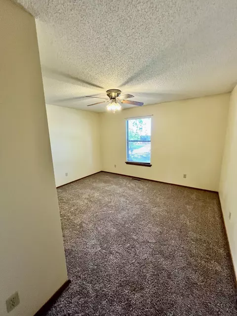 1102 E Parkview St, Ozark, MO 65721 photo 11