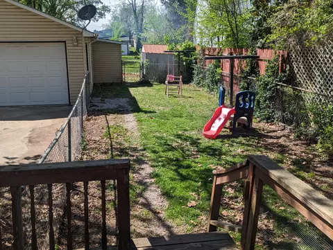 Exterior - 2030 W Atlantic St, Springfield, MO 65803 photo 14 of 14