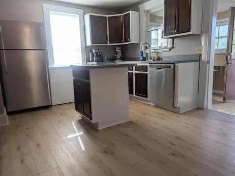 Kitchen - 2030 W Atlantic St, Springfield, MO 65803 photo 3 of 5