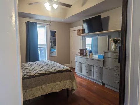 Bedroom - 2030 W Atlantic St, Springfield, MO 65803 photo 1 of 7