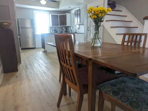 Dining - 2030 W Atlantic St, Springfield, MO 65803 photo 3 of 4