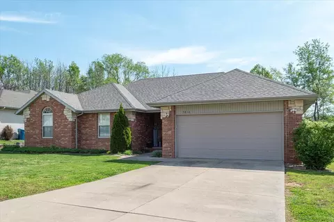 Exterior - 3816 N 28th St, Ozark, MO 65721 photo 2 of 12