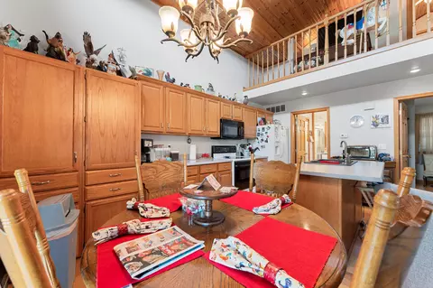 210 N Rainbow Dr, Branson, MO 65616 photo 13