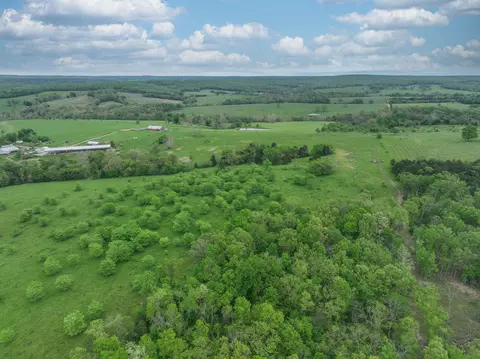 9200 Dead End Dr, Graff, MO 65660 photo 24