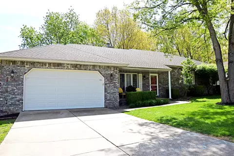 1180 S 14th Ave, Ozark, MO 65721 photo 2