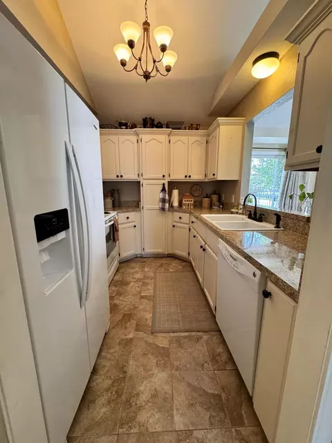 Kitchen - 1313 W School St, Ozark, MO 65721 photo 3 of 3