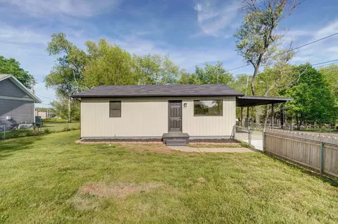 338 N Homewood Ave, Springfield, MO 65802 photo 2