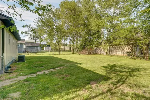 338 N Homewood Ave, Springfield, MO 65802 photo 17