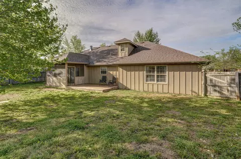 Exterior - 1006 E Waterford Blvd, Ozark, MO 65721 photo 4 of 13