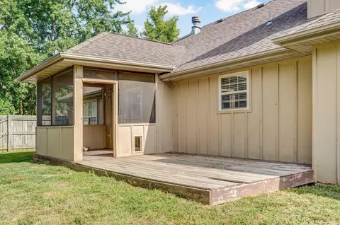 Exterior - 1006 E Waterford Blvd, Ozark, MO 65721 photo 3 of 13