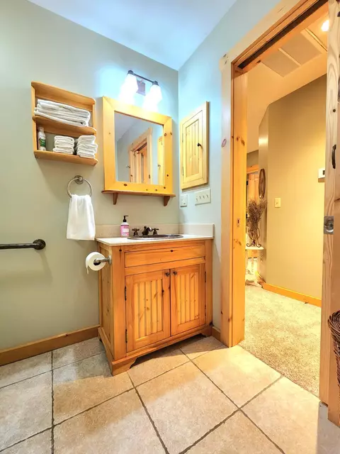 Bath - 2802 E Covey Ln, Ozark, MO 65721 photo 15 of 16