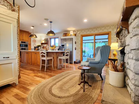 Living - 2802 E Covey Ln, Ozark, MO 65721 photo 5 of 13