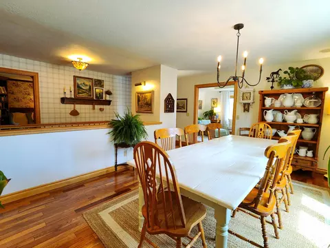 Dining - 2802 E Covey Ln, Ozark, MO 65721 photo 3 of 9