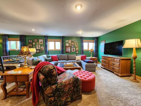 Living - 2802 E Covey Ln, Ozark, MO 65721 photo 8 of 13