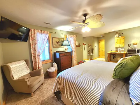 Bedroom - 2802 E Covey Ln, Ozark, MO 65721 photo 19 of 25