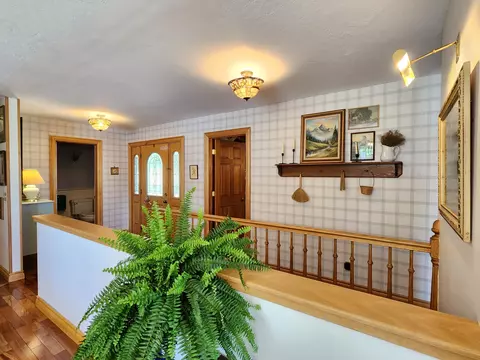 Bath - 2802 E Covey Ln, Ozark, MO 65721 photo 1 of 16