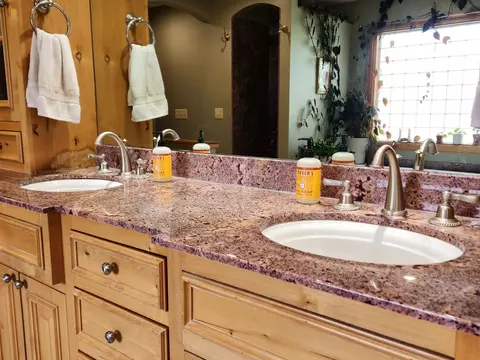 Bath - 2802 E Covey Ln, Ozark, MO 65721 photo 7 of 16