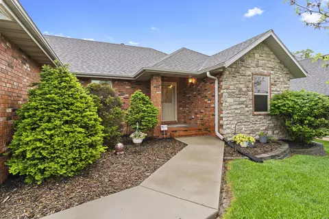 630 Spout Spring St, Nixa, MO 65714 photo 5