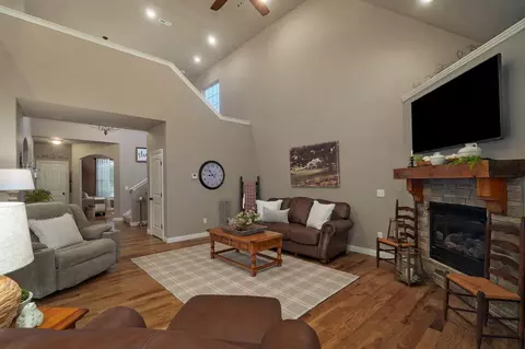 Living - 3608 N Wakefield Dr, Ozark, MO 65721 photo 5 of 5