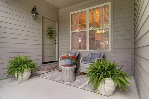 Exterior - 3608 N Wakefield Dr, Ozark, MO 65721 photo 2 of 14